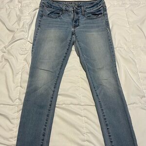 Women's American Eagle Outffiters Jegging Super Strech Jeans Size 6